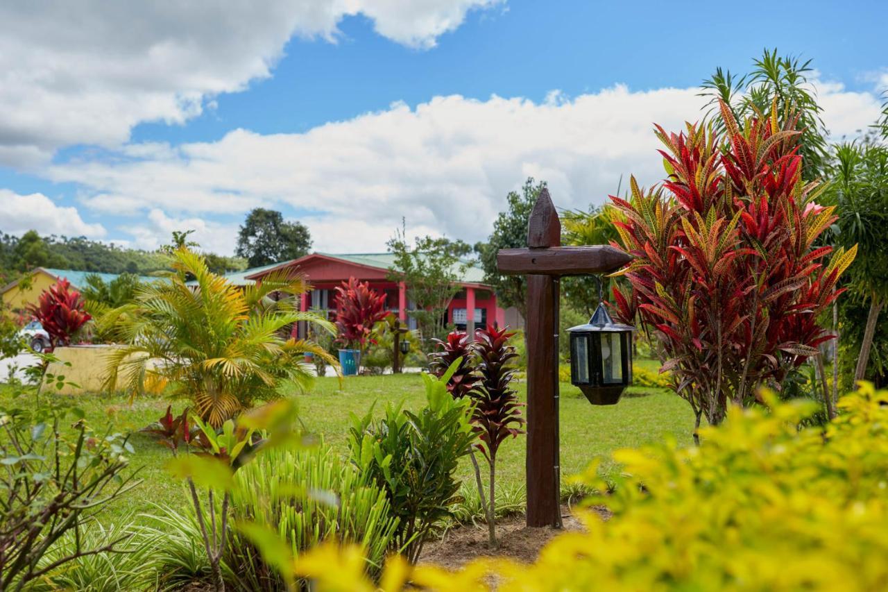 Andasibe Lemurs Lodge Luaran gambar